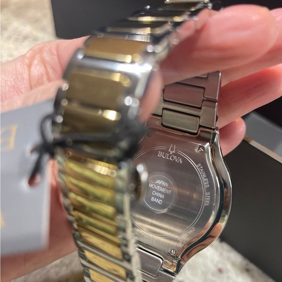 New with tag Bulova Men Watch - Picture 9 of 10